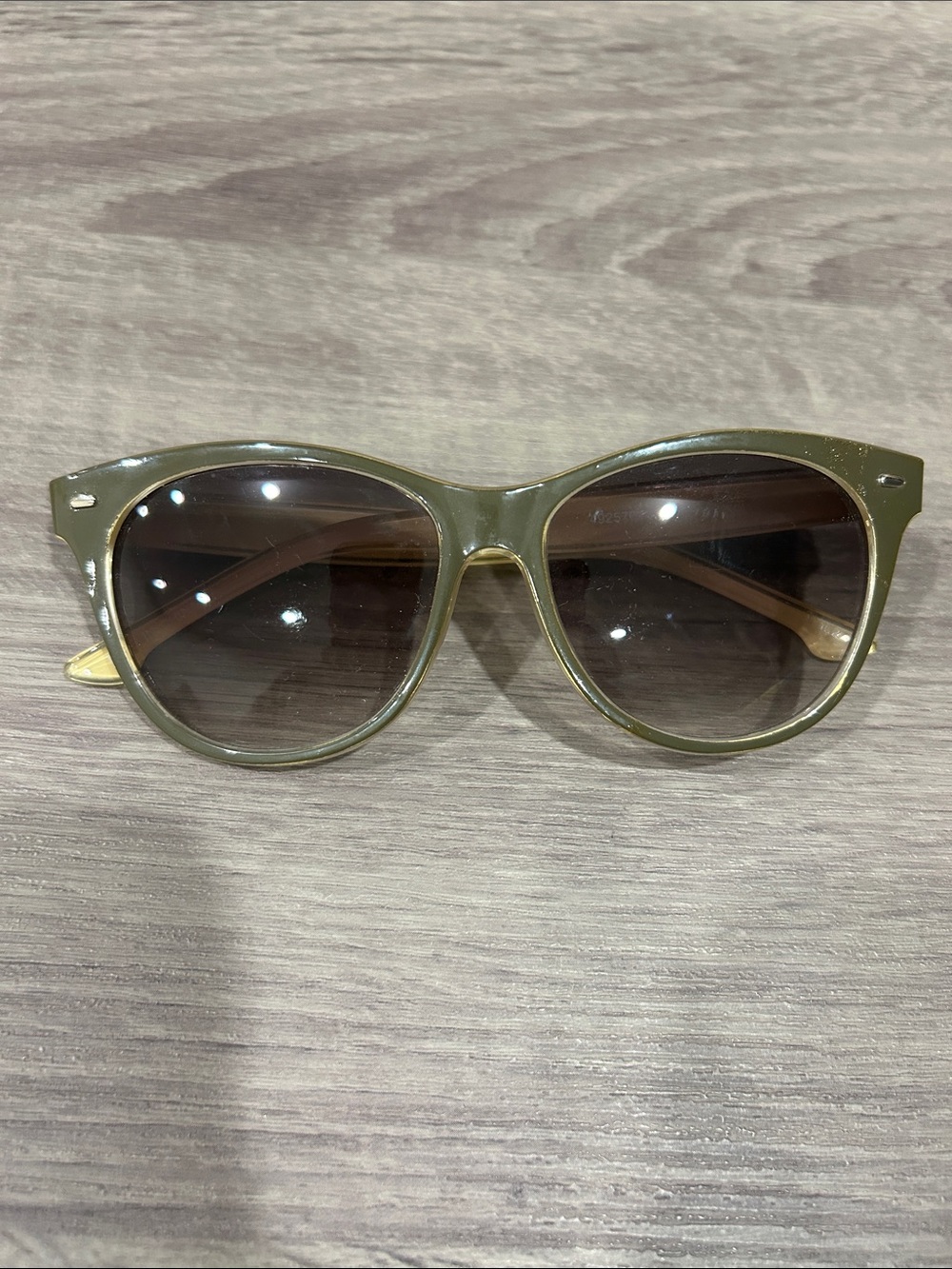 Women's Olive Green Cat-Eye Sunglasses - Unbranded